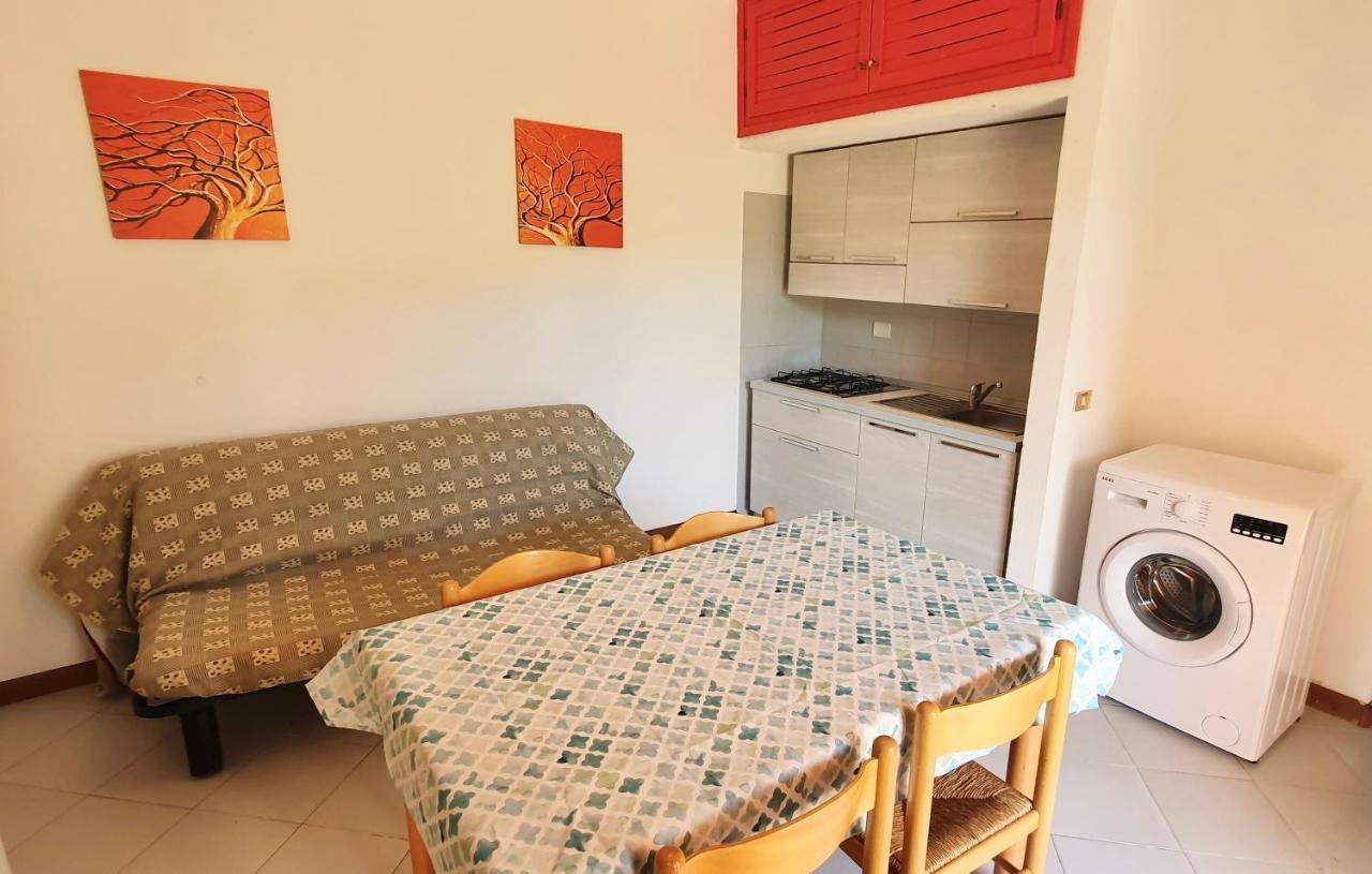 Iss Travel, Le Carrube Two Bedrooms Apartments With Air Conditioning ซาน เตโอโดโร ภายนอก รูปภาพ