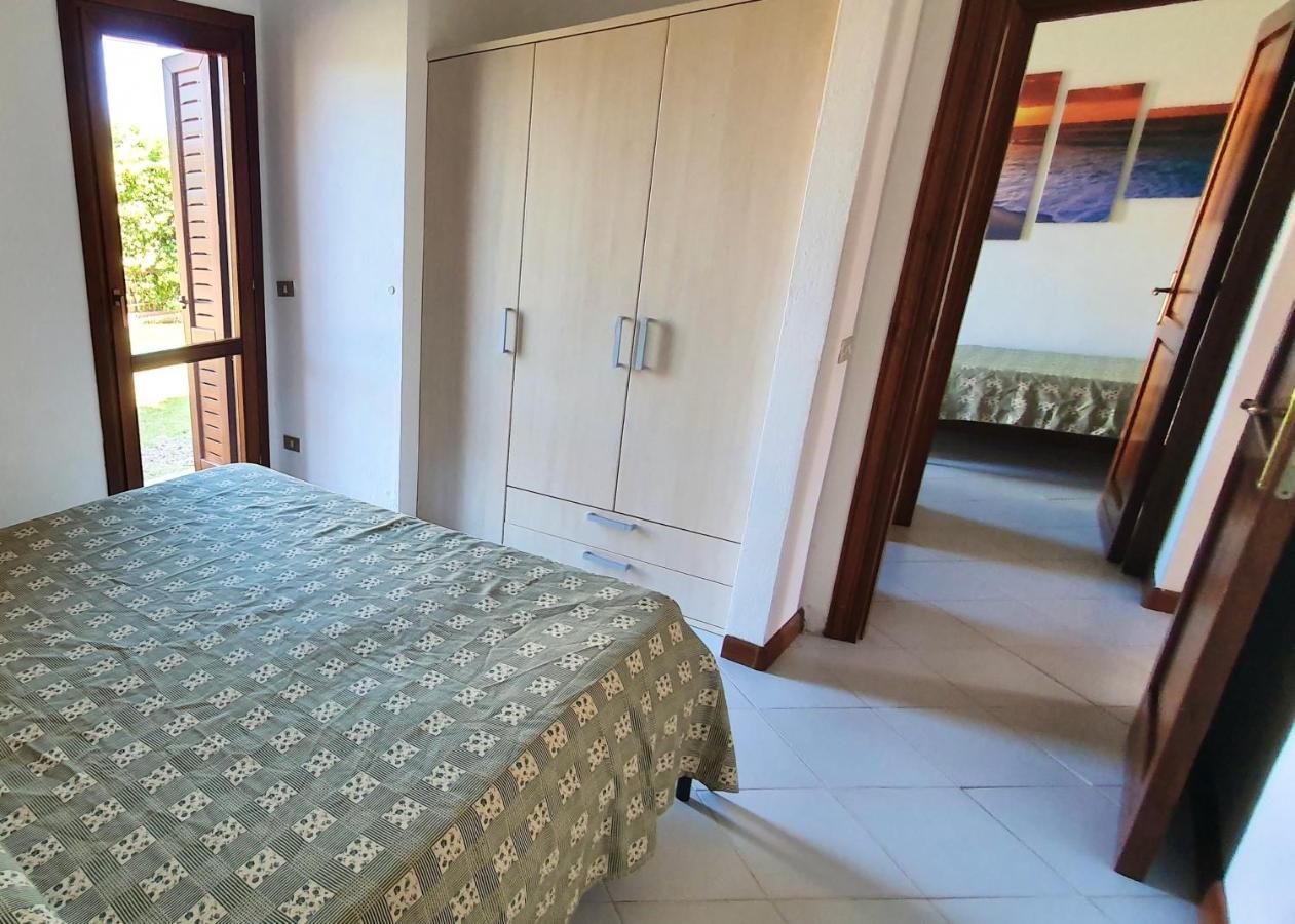 Iss Travel, Le Carrube Two Bedrooms Apartments With Air Conditioning ซาน เตโอโดโร ภายนอก รูปภาพ