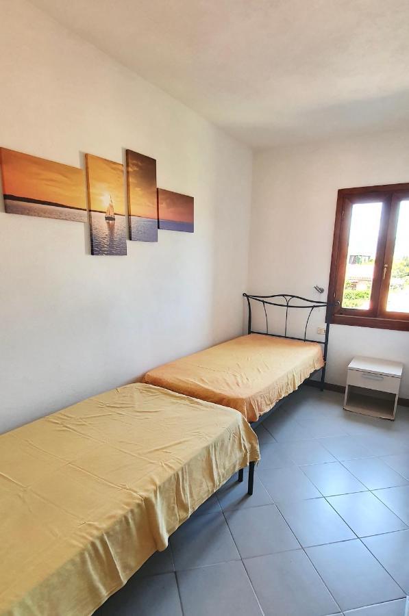 Iss Travel, Le Carrube Two Bedrooms Apartments With Air Conditioning ซาน เตโอโดโร ภายนอก รูปภาพ